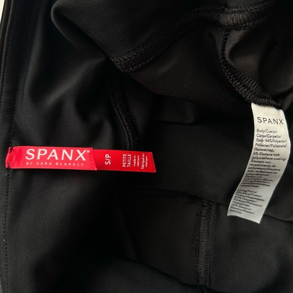 Spanx Black High Rise Faux Patent Leather Leggings Size Small - Picture 8 of 10